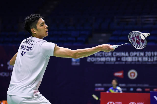 前海港主帅哈维尔：金元足球没帮中国国家队进步 现在他们更务实.