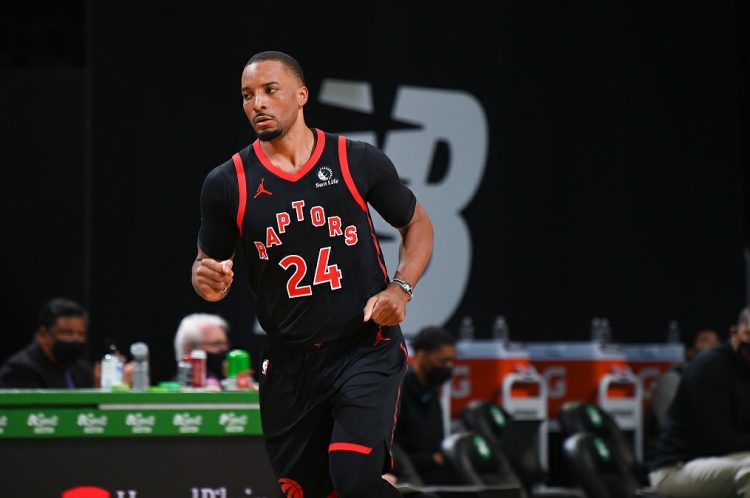 但后者通过 但后者通过