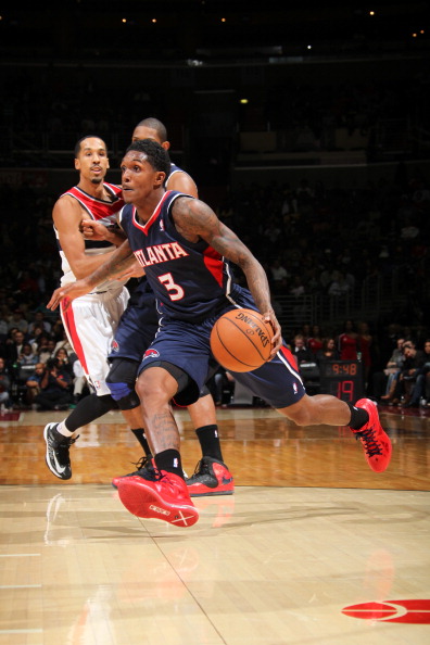 而AC米兰 而AC米兰