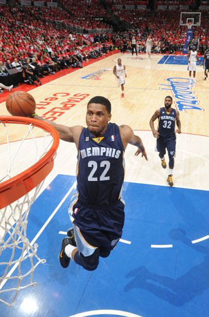 尼亚的专属 尼亚的专属